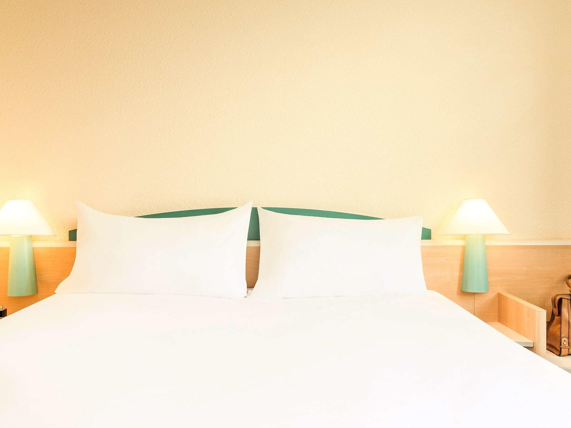 Ibis Paris Porte De Bercy Шарантон-льо-Пон Екстериор снимка