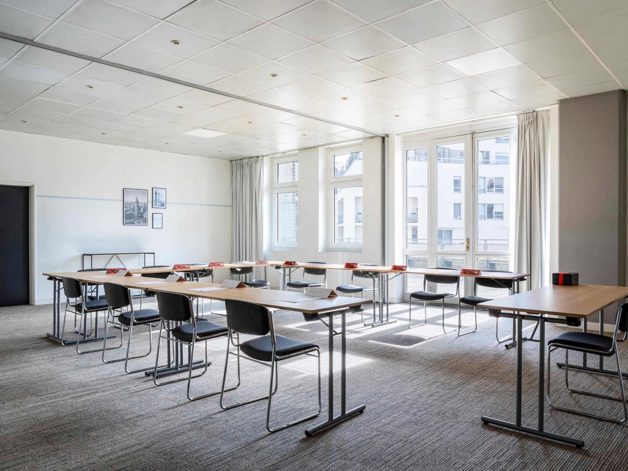 Ibis Paris Porte De Bercy Шарантон-льо-Пон Екстериор снимка